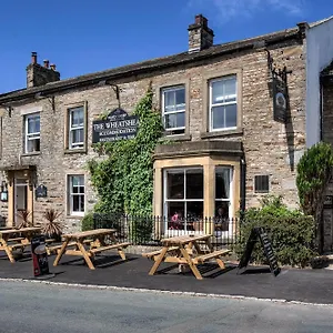 https://the-wheatsheaf-inn-carperby.yorkshirehotels.net
